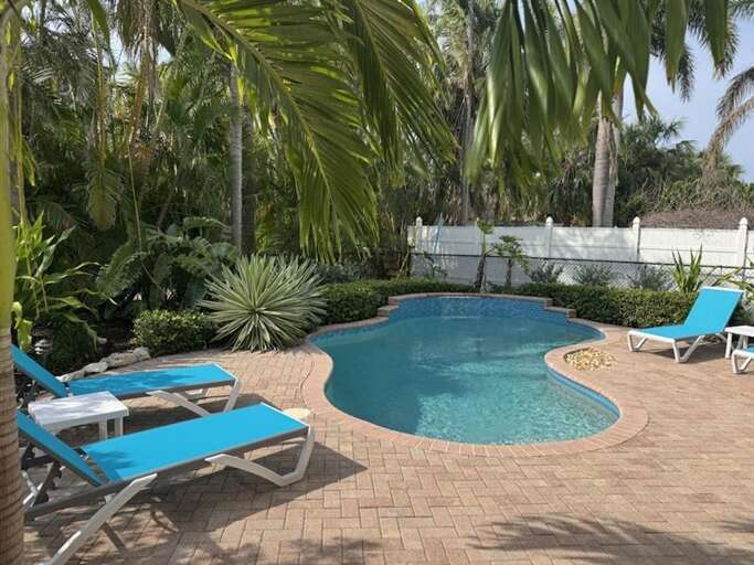 Private Pool