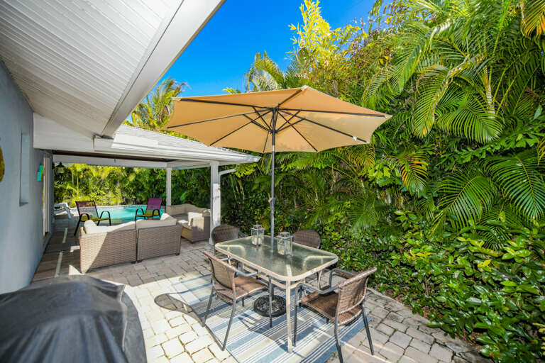 Outdoor Dining Area