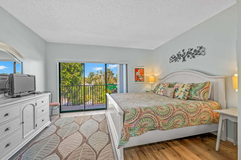 Primary Bedroom - King