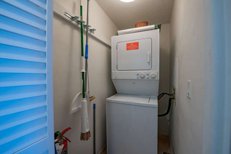 Washer/Dryer In Unit