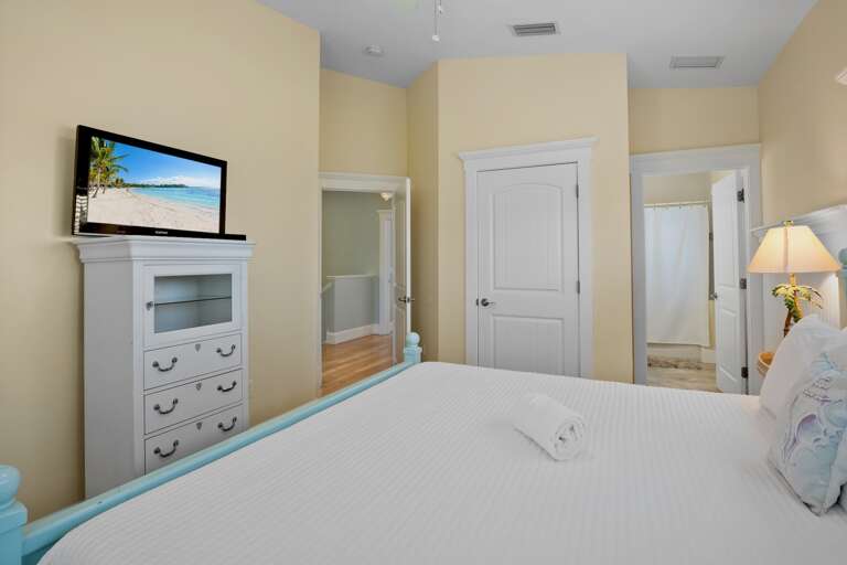 Fourth Bedroom, King