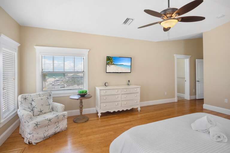 Primary Bedroom, King