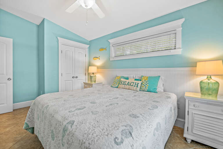 Additional Bedroom - King