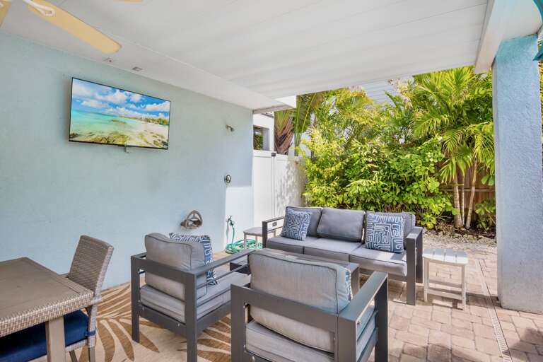 Outdoor Lounge Area
