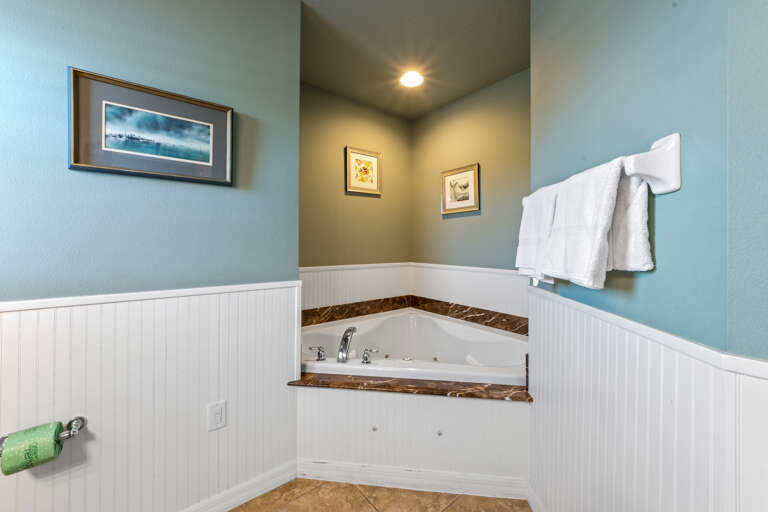 Primary Ensuite Bathroom