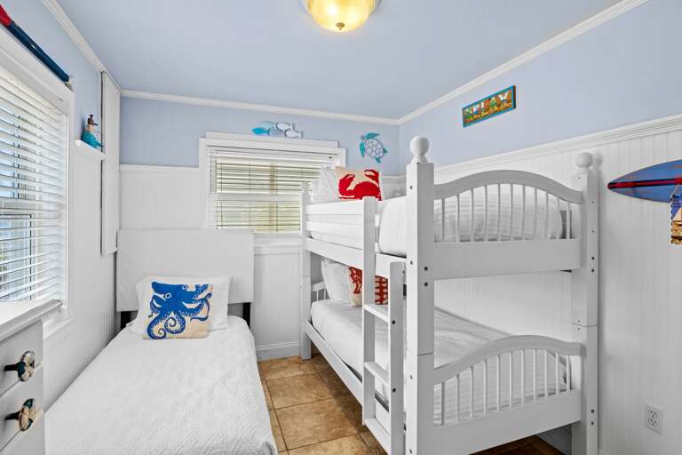 Third Bedroom - Twin Bed, Twin/Twin Bunk