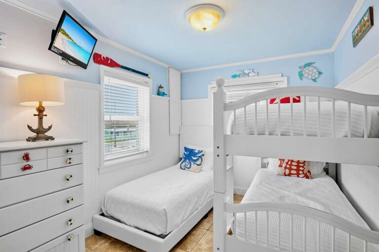 Third Bedroom - Twin Bed, Twin/Twin Bunk