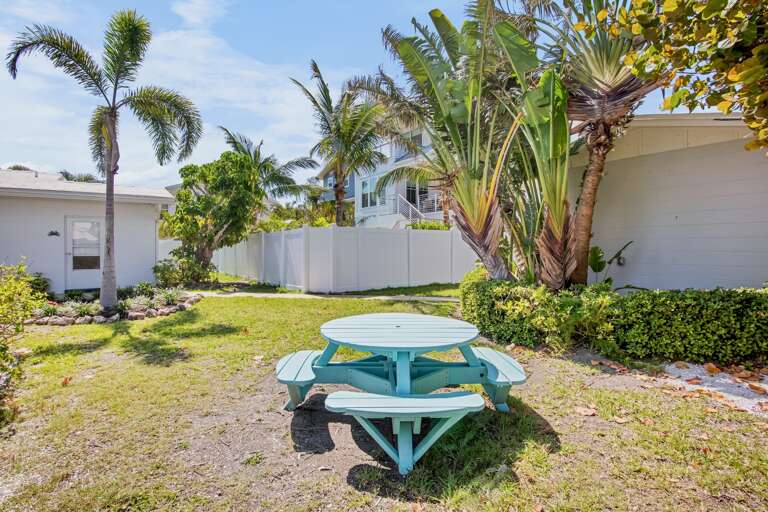 Outdoor Dining Area
