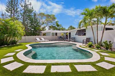 Private Saltwater Pool