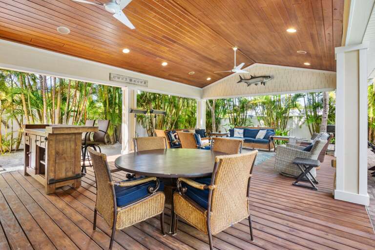 Outdoor Dining Area