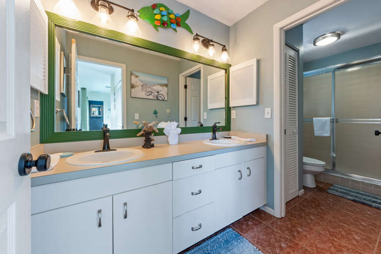 Primary Bedroom, Ensuite