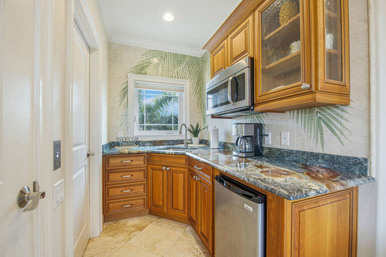 Side A - Main Level - Kitchen