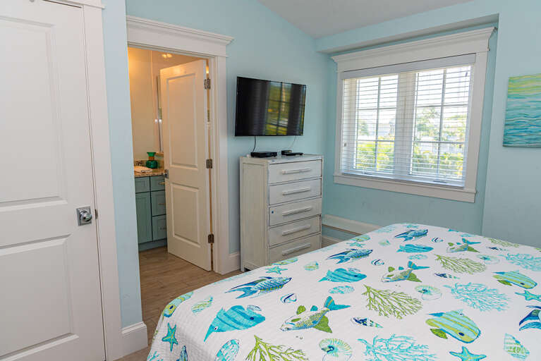 Fifth Bedroom - King