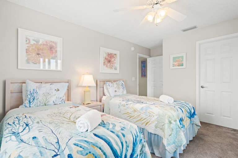 Third Bedroom - Two Twins
