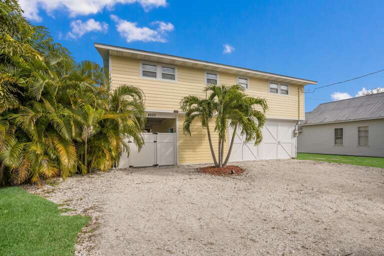 Lobster Key by Anna Maria Vacations