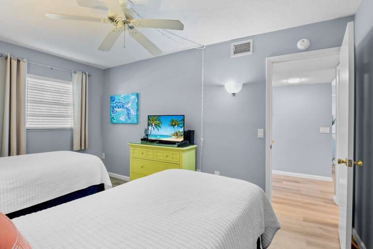 Second Bedroom, Two twin beds with TV