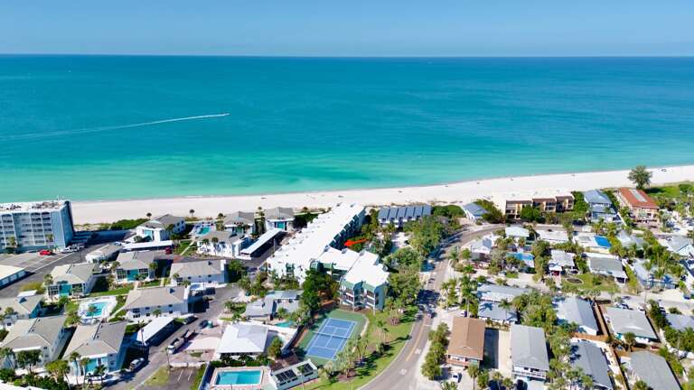Just minutes from the Gulf waters