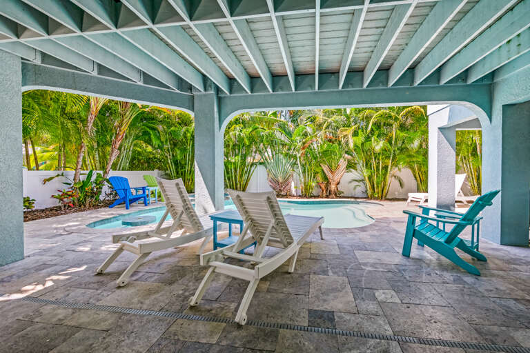 Poolside Loungers