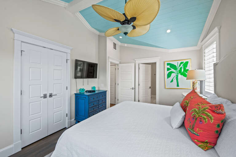 Second Bedroom - King