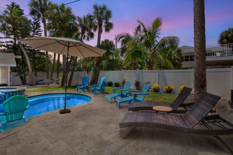Poolside Loungers, Seating