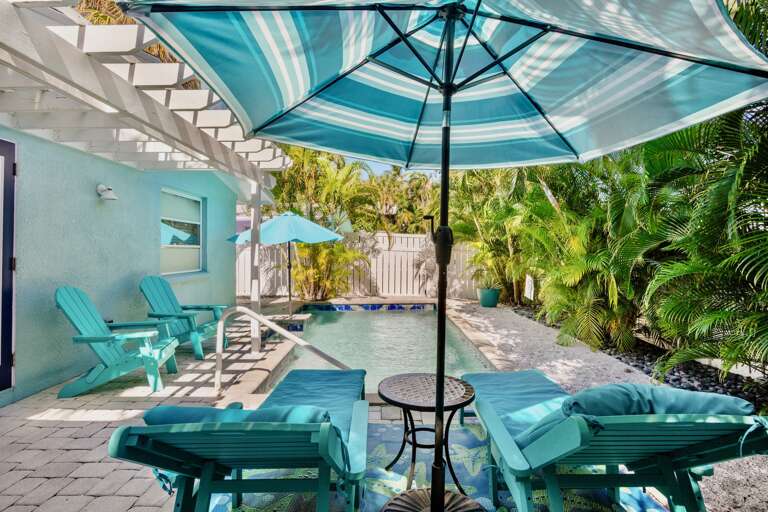 Poolside Lounge Chairs