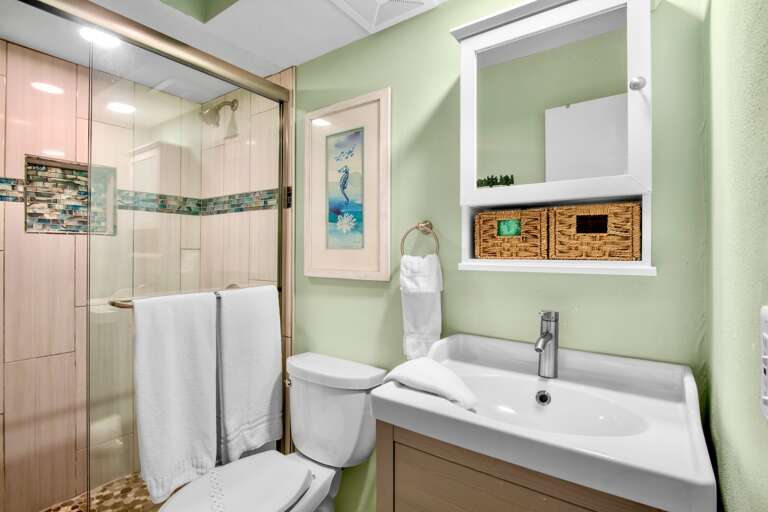 Primary Bedroom, Ensuite Bathroom
