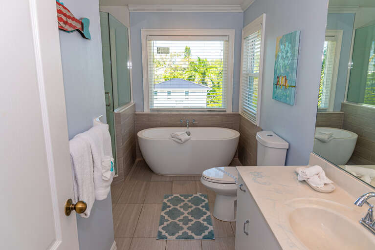Primary Bathroom - En-Suite