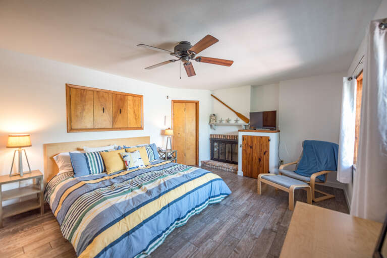 Primary Bedroom - King
