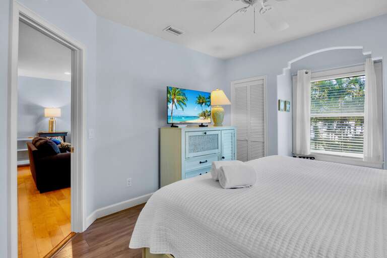Primary Bedroom (2d floor), King bed