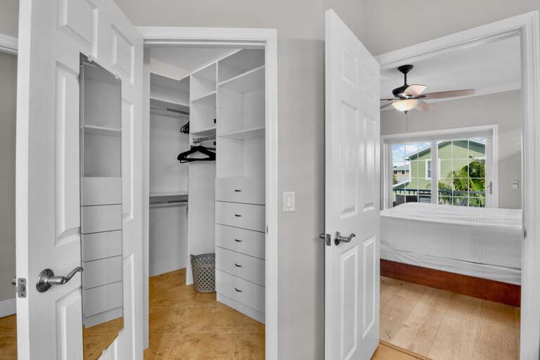 Primary Bedroom, Walk-in closet
