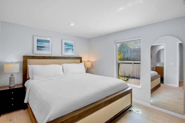 Second Bedroom A, King