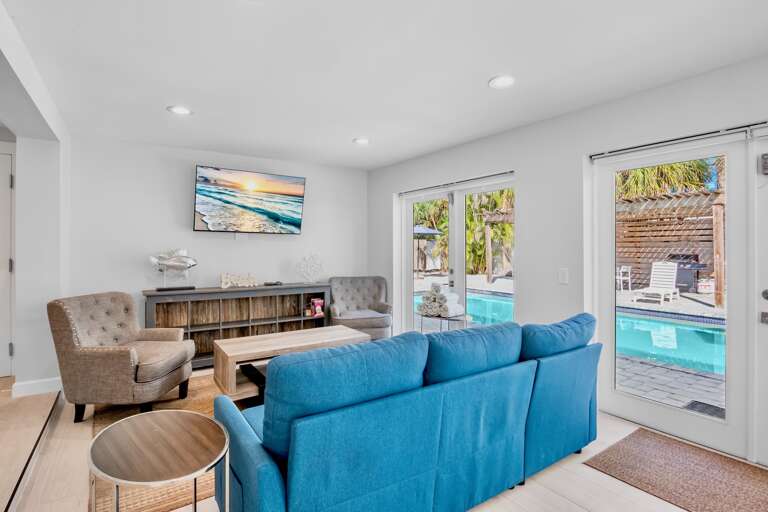 Interior Lounge Zone B