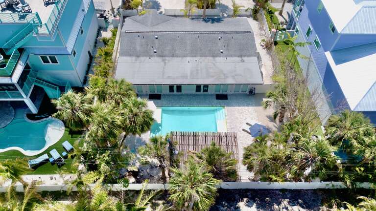 Exterior of Sugar Plum Beach by Anna Maria Vacations
