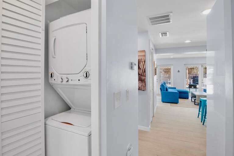 Washer/dryer B
