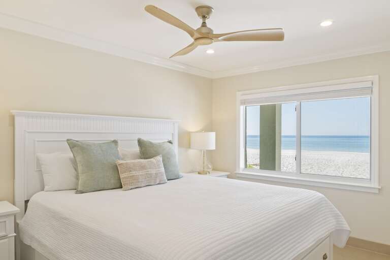 Primary Bedroom, King bed
