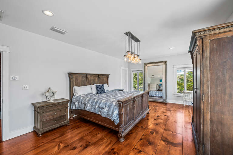Primary Bedroom - King