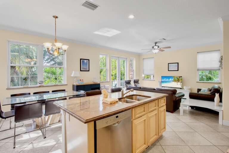 Breakfast Bar, Kitchen Island