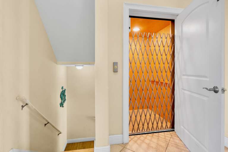 Elevator