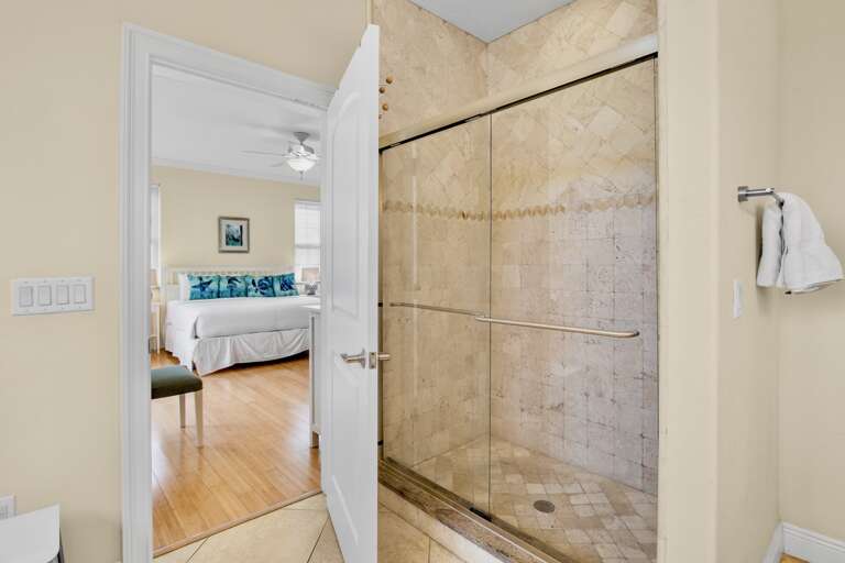 Primary Bathroom, Ensuite