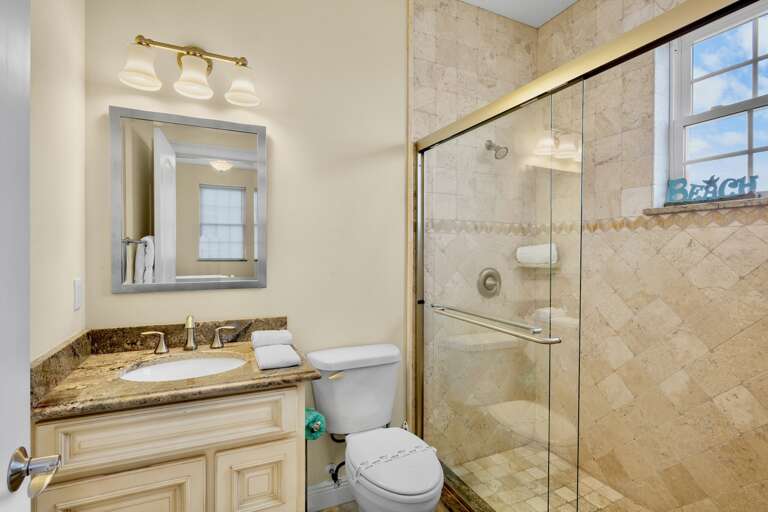 Second Bathroom, Ensuite