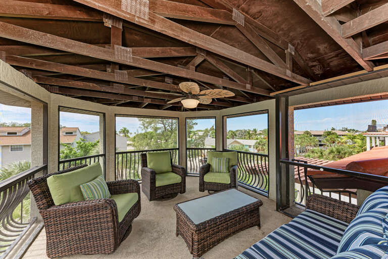 Sweeping Views From Rooftop Balcony