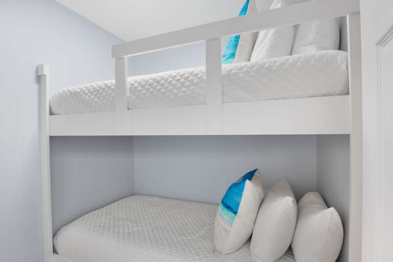 Primary Bedroom, Twin/Twin Bunk