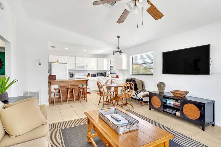 Floor Plan - Sunny Side Up