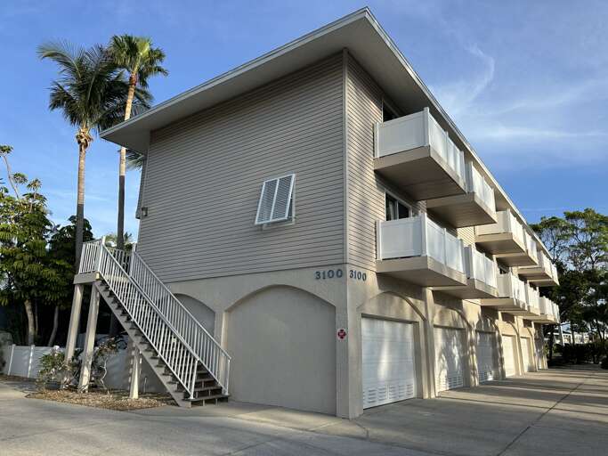 Exterior of Tropical Terrace 3