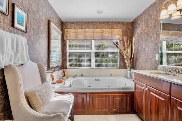 Primary Bedroom, Ensuite Bathroom