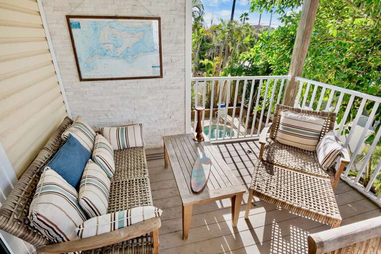 Main Balcony, Seating Area