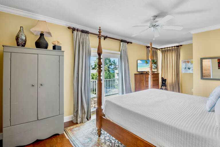 Primary Bedroom, King