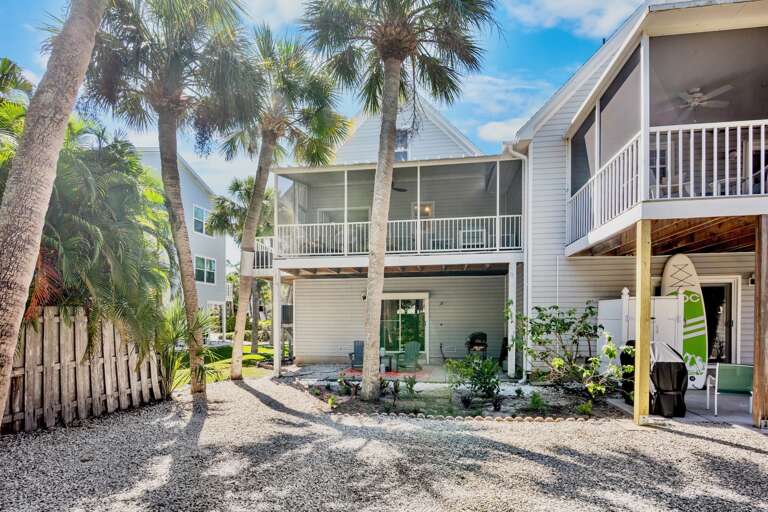 Palm Breeze by Anna Maria Vacations
