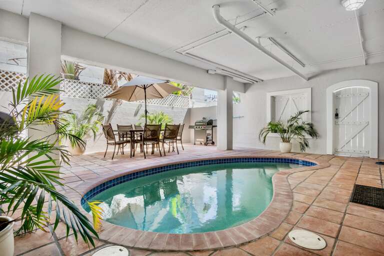 Covered Shared Patio with Pool, BBQ Grill and Dining