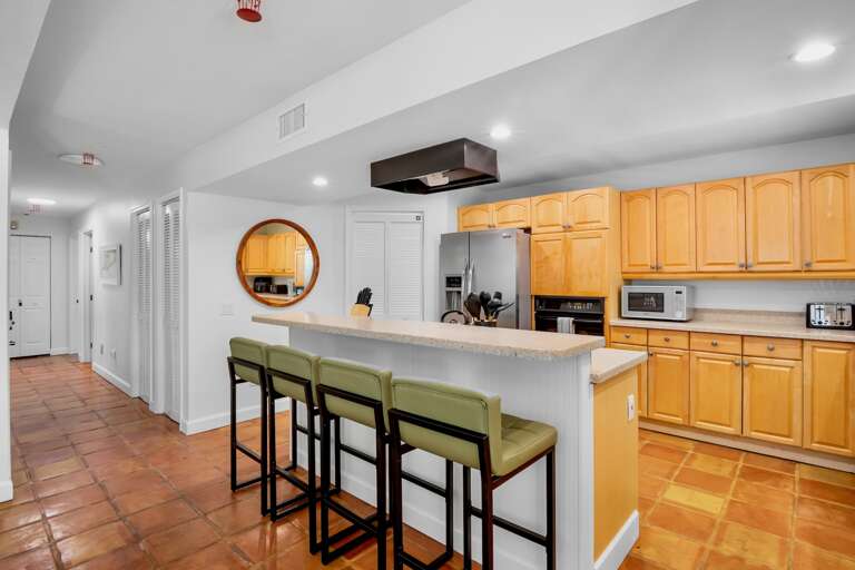 Spacious Kitchen and Island Area